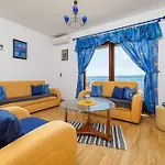 Lea Apartman Selce