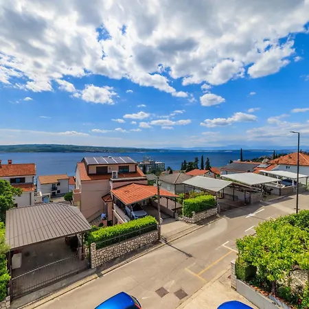 Διαμέρισμα Lea *